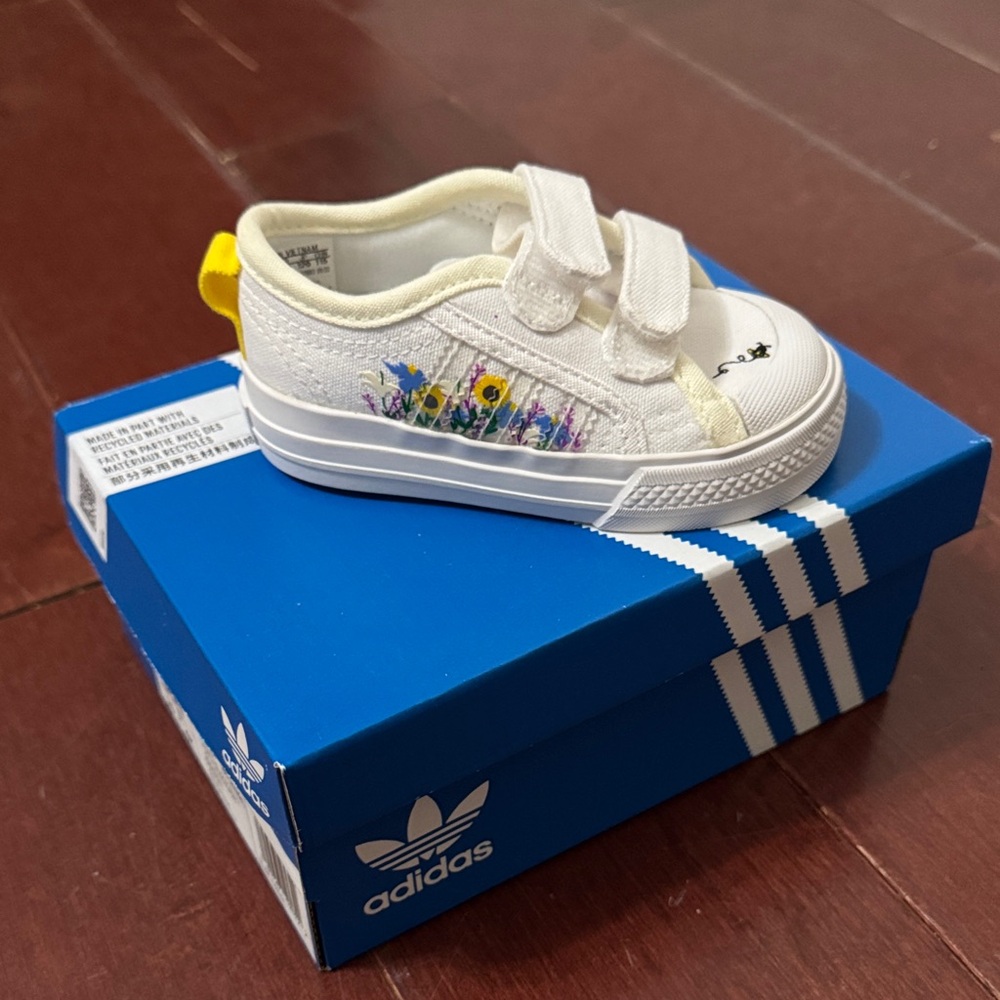 Toddler Adidas white sneakers!